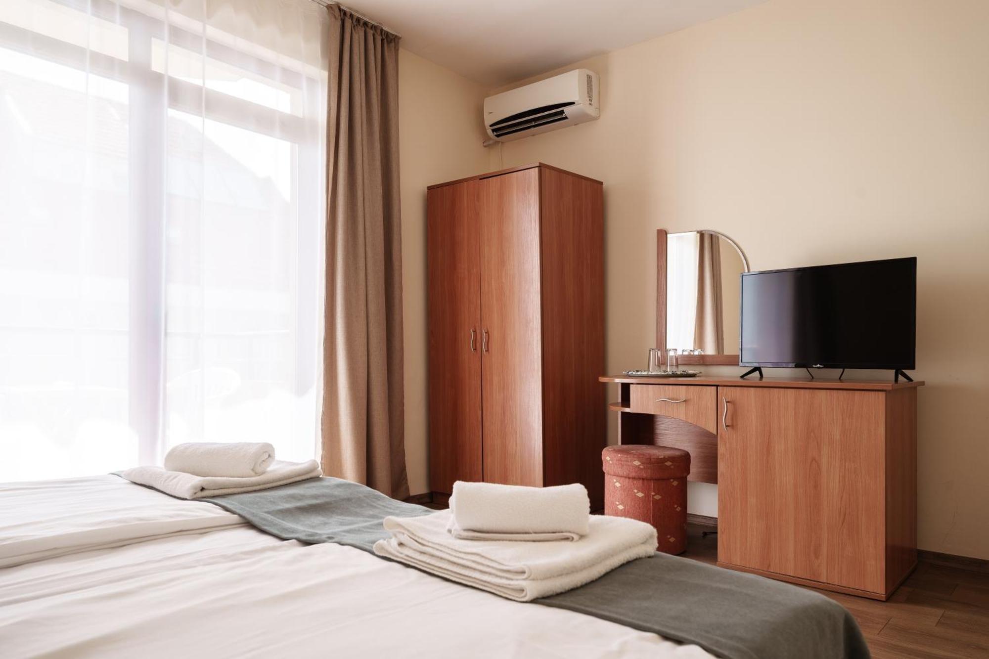 Hotel Milan 프리모르스코 외부 사진