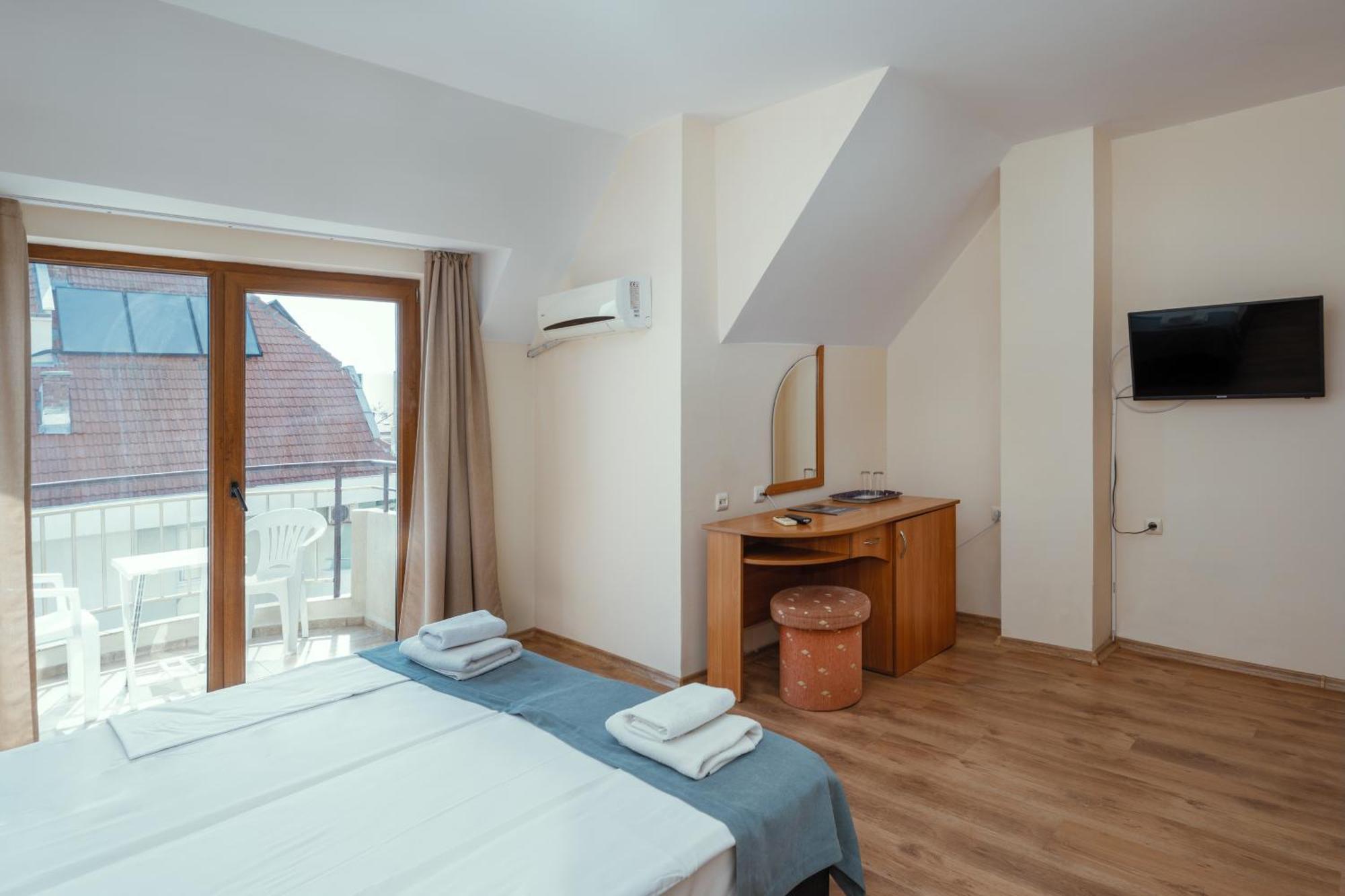 Hotel Milan 프리모르스코 외부 사진
