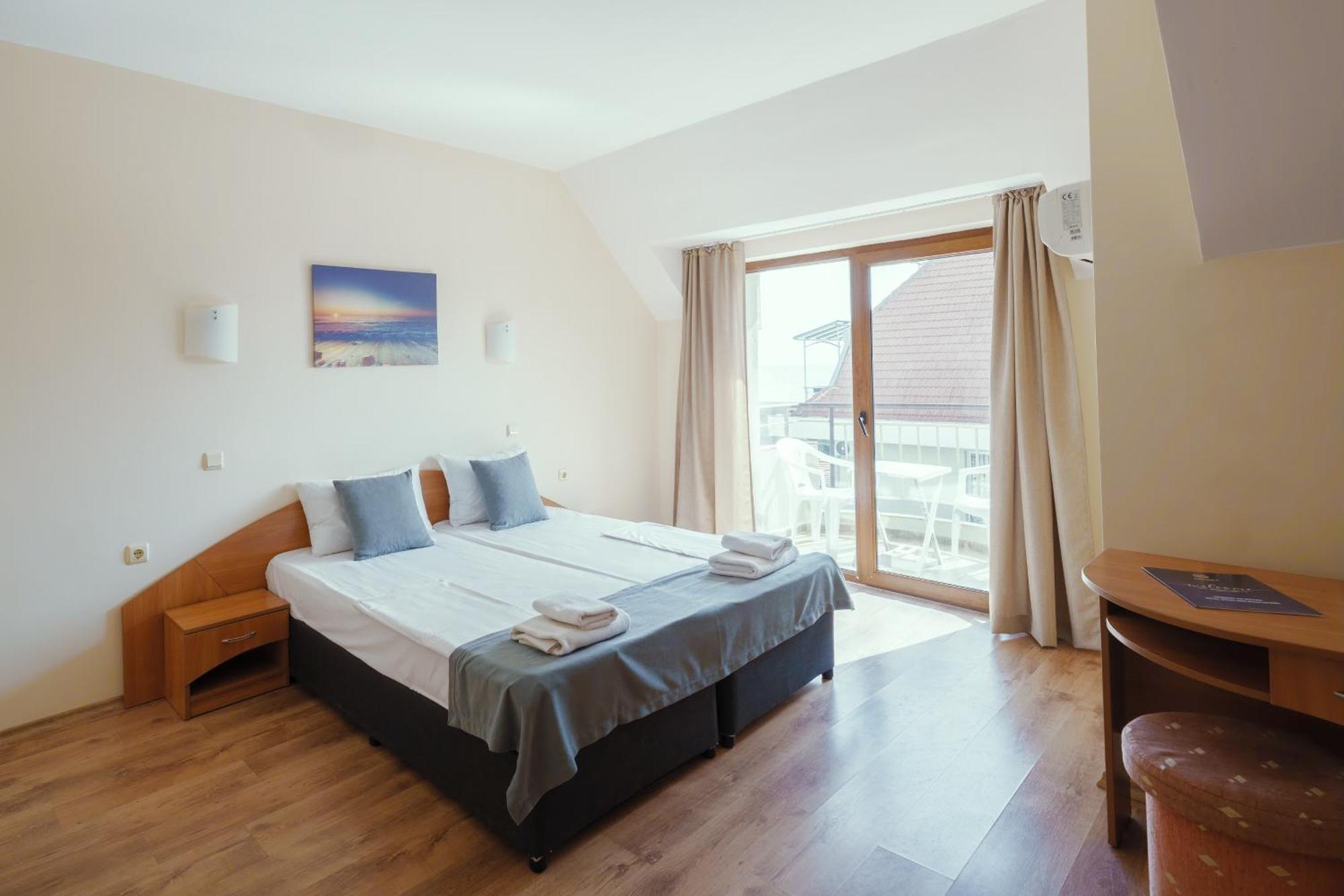 Hotel Milan 프리모르스코 외부 사진