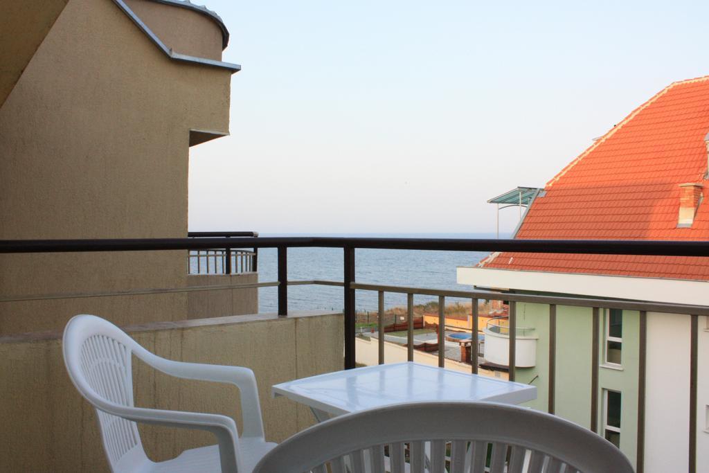 Hotel Milan 프리모르스코 외부 사진