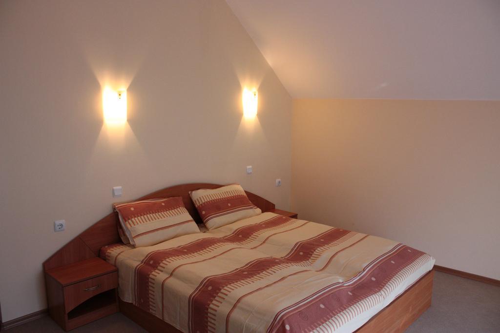 Hotel Milan 프리모르스코 외부 사진